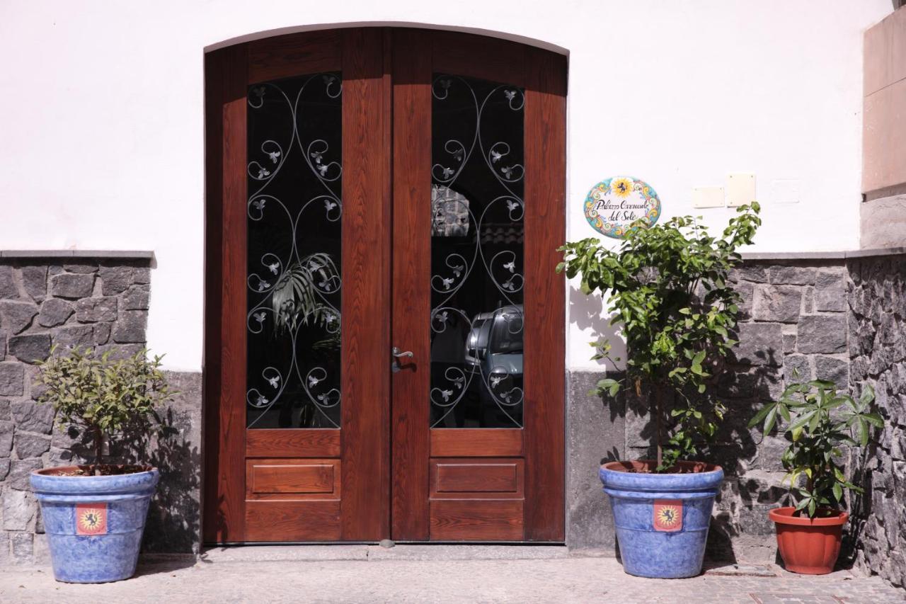 Palazzo Caracciolo Del Sole Bed & Breakfast Terzigno Dış mekan fotoğraf